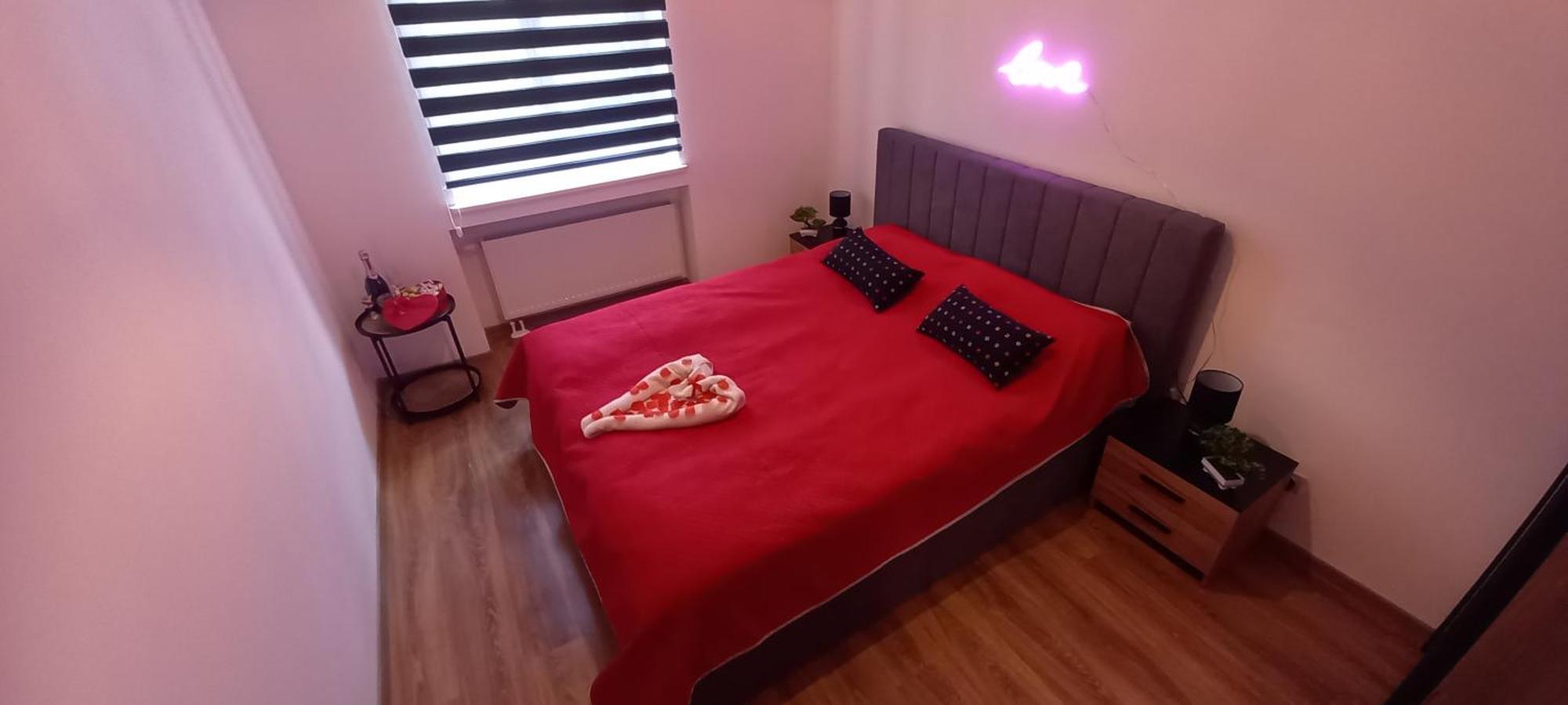 Apartament Love On 5 - Milosc Na 5 Legnica Eksteriør bilde